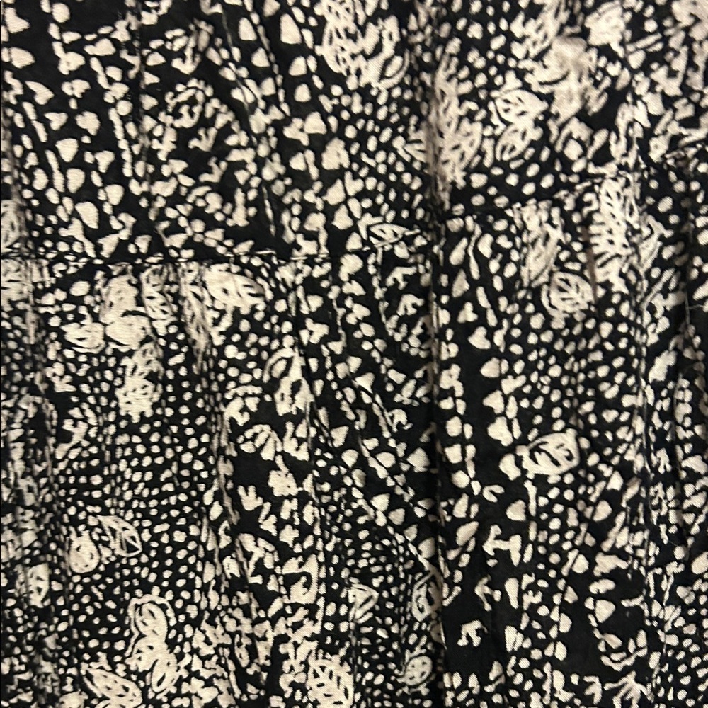Roxy Black + White Patterned Maxi Skirt - Picture 6 of 6